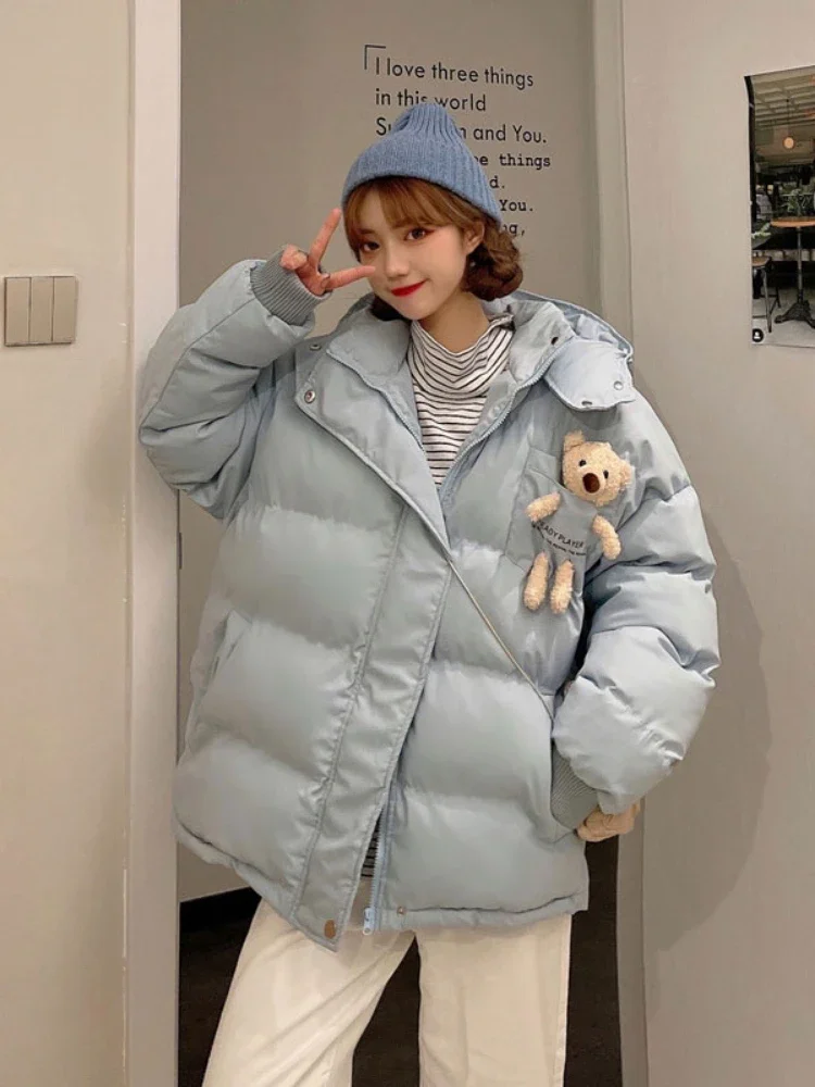 Roze Cartoon Beer Applicaties Jas Parka 2024 Vrouwen Winter Kapmantel Warme Casual Parka Lange Mouw Katoenen Voering Dikke Uitloper