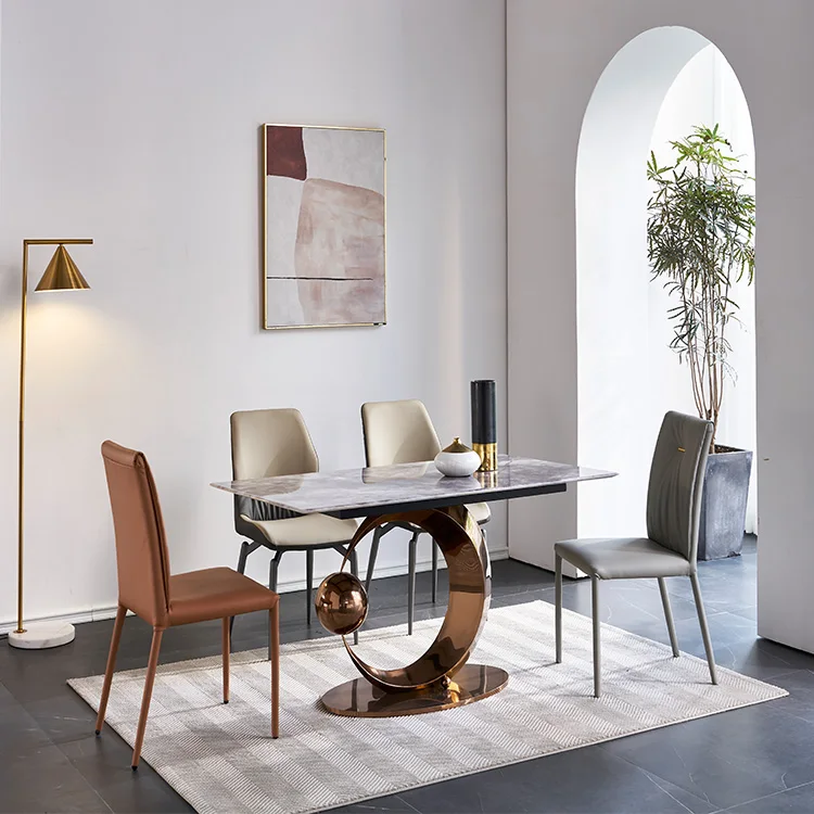 2022 Neues Modell Möbelsets Moderne Luxus-Esstischsets aus goldenem Edelstahl 1,8 m