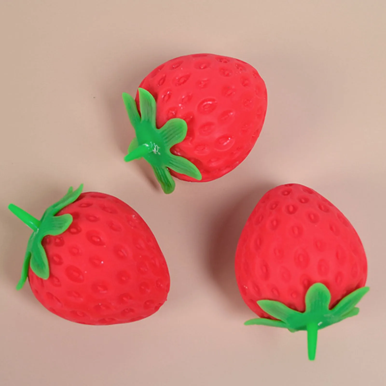 Simulated Strawberry Release Ball Decompression Fruit Ball Pinch Le Decompression Ball Children\'s Release Toy Party Small Gift