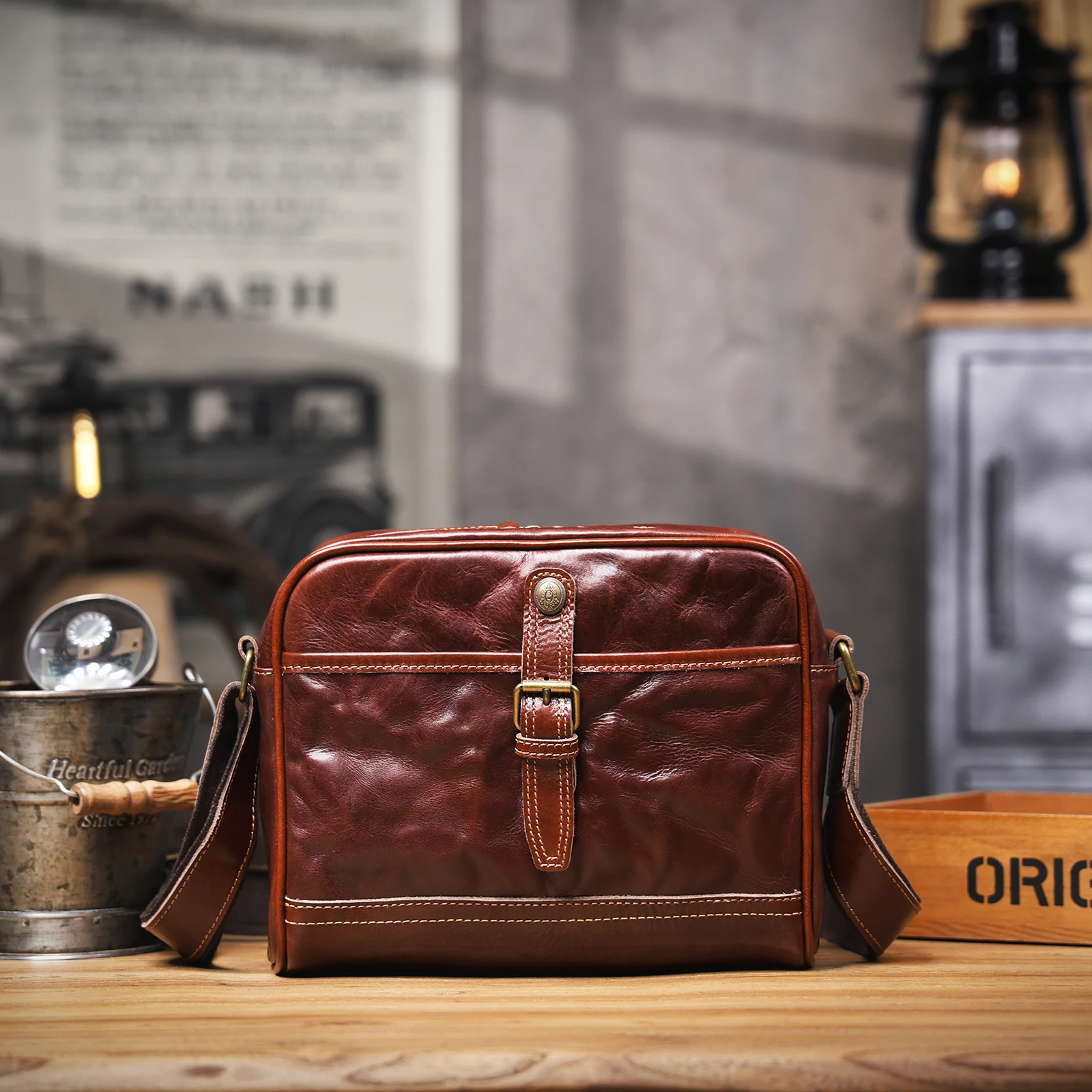 S.WORKER Vollnarbenleder-Umhängetasche für Herren Vintage Echtleder Herrenmode Schultertasche Messenger Bag – Detail 16