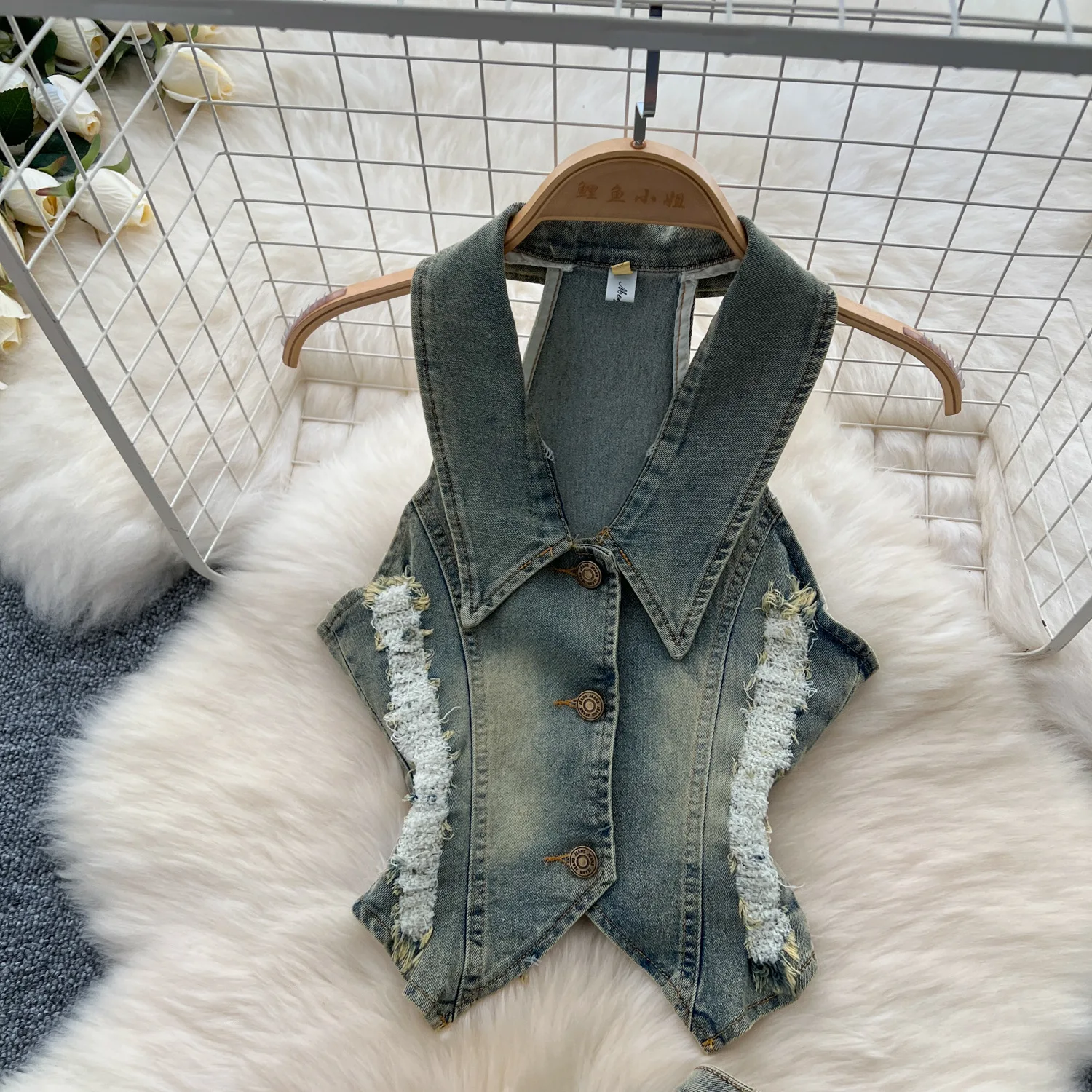 طقم مكون من قطعتين من قماش الدنيم المغسول بتصميم كلاسيكي أمريكي، بلوزة نسائية صيفية كلاسيكية جديدة بدون أكمام مع فتحة تنورة تنحيف