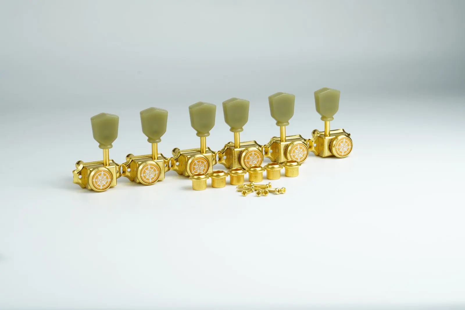 1 Set GUYKER Cream Handle Locking String Vintage Deluxe Electric Guitar Machine Heads Tuners  3R3L Tuning Pegs, view 4