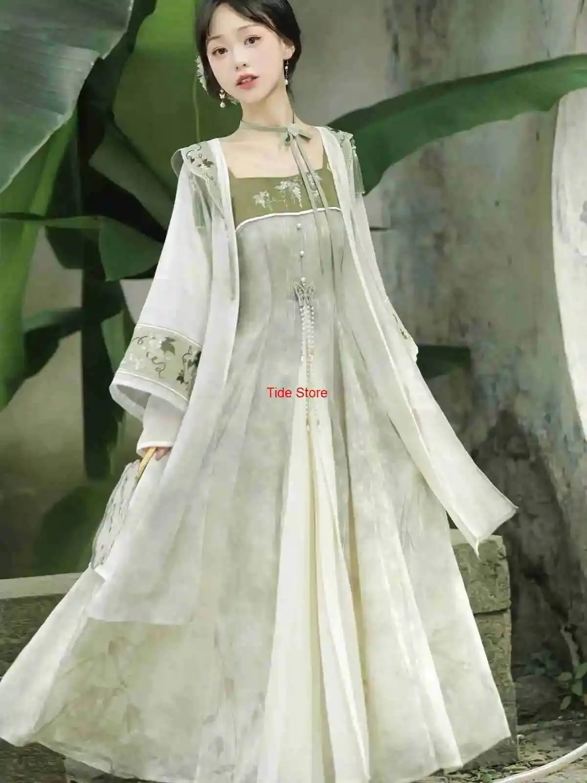 

Green Grape Hanfu for Women Modified Daily Han Elements New Chinese Style Outerwear Dress Coat for Spring Autumn