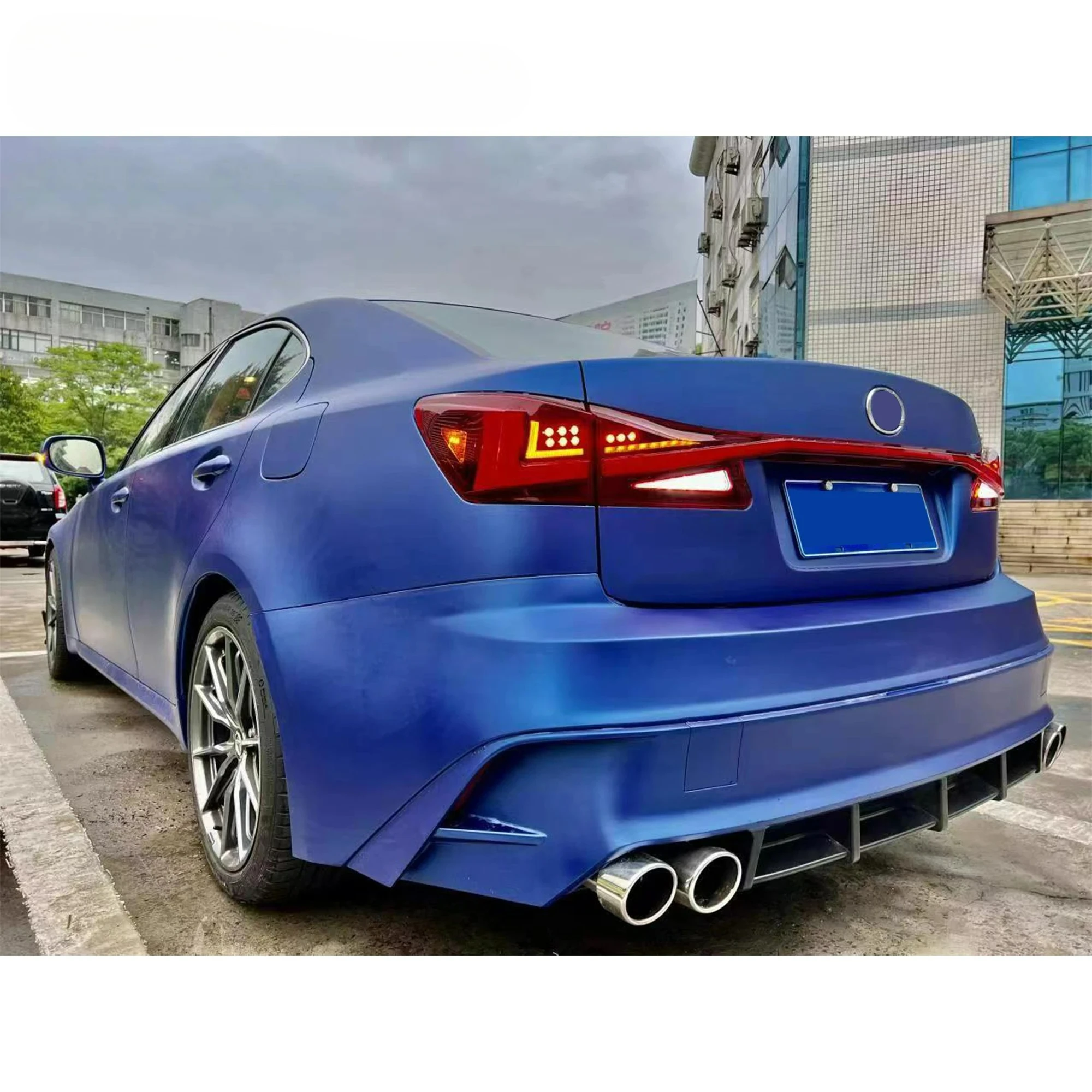 

Customized Production of LED Taillights with Luggage Compartment Lights and Brake Turn Signal Lights for LIs250 Is300