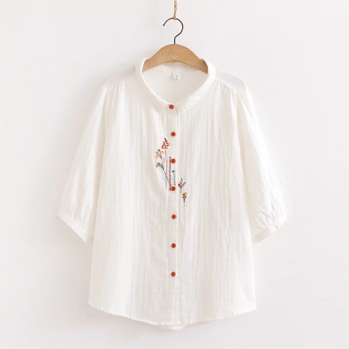 

Summer Women White Embroidery Half Sleeve Cotton Yarn Blouses Loose Lady Tops Female Clothes Japan Style Female Shirt