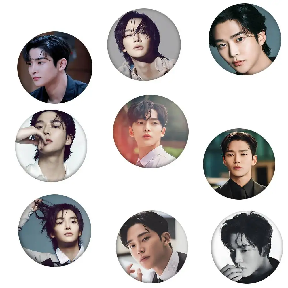 Korean Actors Rowoon Round Badge Lapel Pin Backpack Clothing Jewelry Accessories Gift Brooch