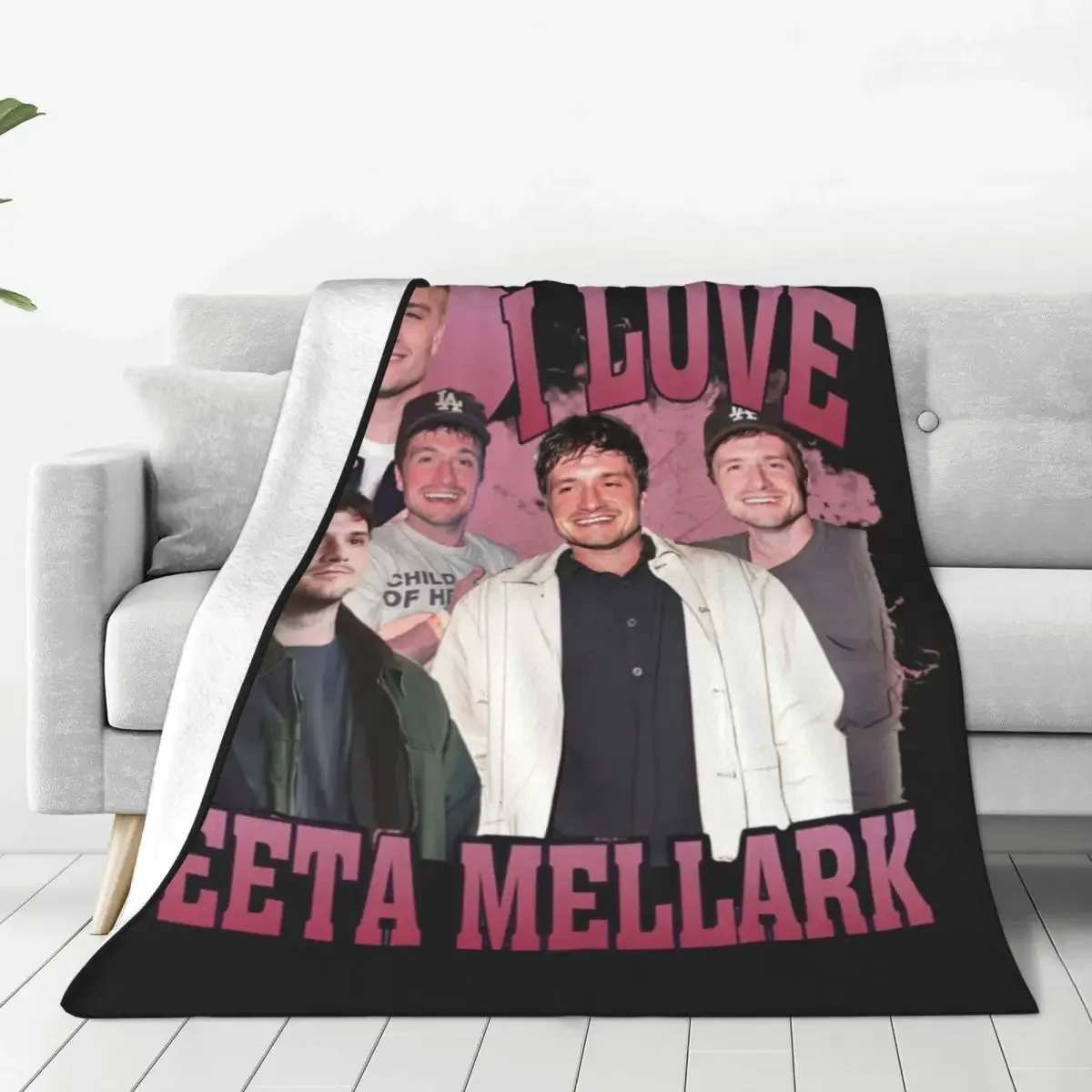 I Love Peeta Mellark Super Soft Blanket Pink Camping Throw Blanket Winter Printed Customized Flannel Bedspread Sofa Bed Cover