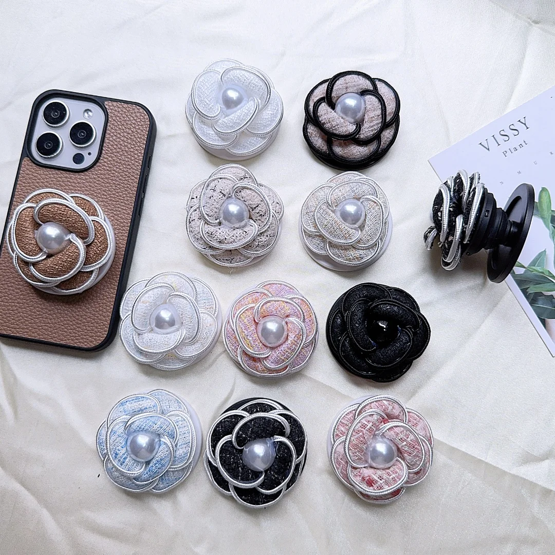 

Cute flower Magnetic suction bracket Foldable girl Phone Holder for IPhone Samsung Support Socket Pocket Grip Tok Stand Bracket