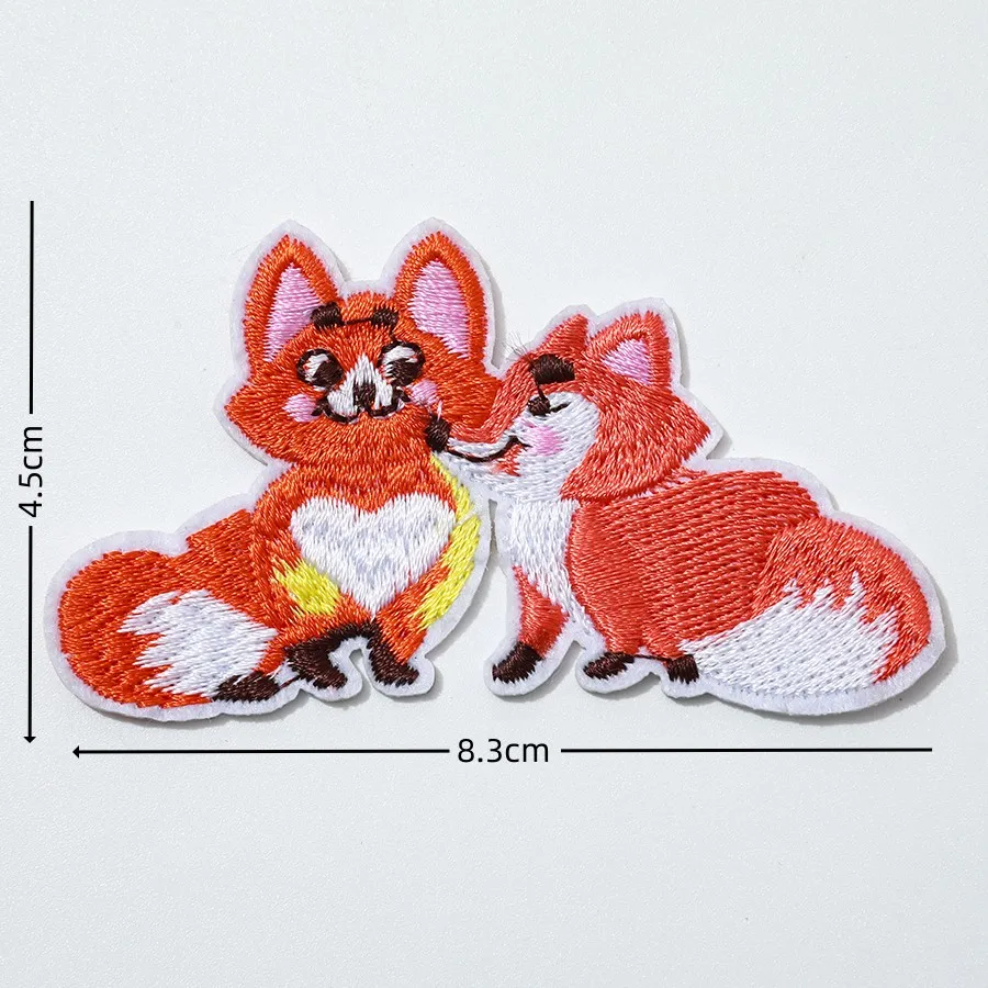 1 pc Embroidered Kids Clothing Patches Cartoon Dog Cat Panda Rabbit Owl Bagde Iron On Animal Applique Jeans Jackets Bags Badge