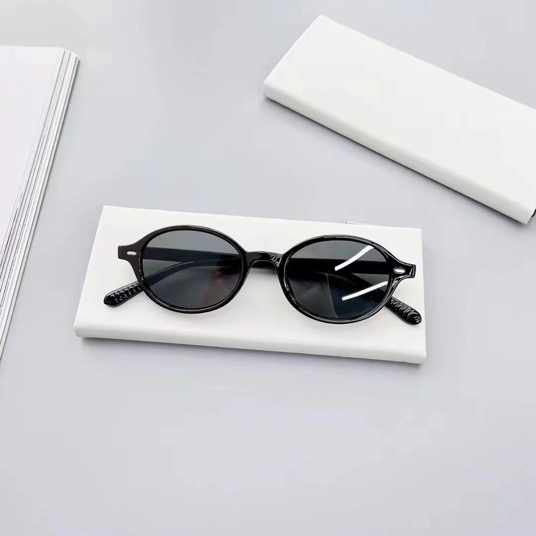 New Men's Advanced Ultra Light Coarse Frame Fashion Square Sunglasses Women Men Trendy Anti Mist Outdoor Driving Shades UV400