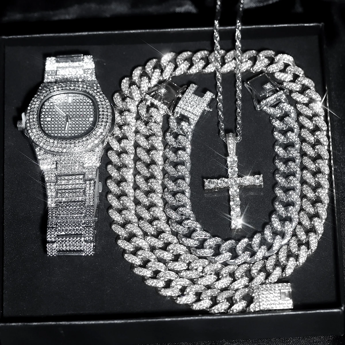 5pcs Classic Stylish Hip-hop Watch Set Men Women Iced Out Watch+Cross Pendant+Cuban Chain&Bracelet Set Trend Party Jewelry Gift
