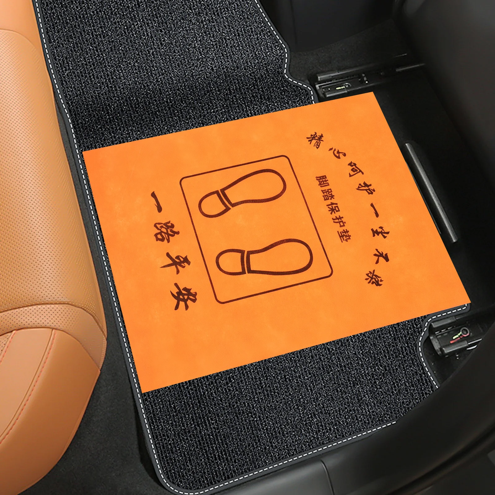 

50Pcs Disposable Car Floor Mats Nonwoven Fabric Ideal for Car Washes and Service Centers White Rectangular Protection