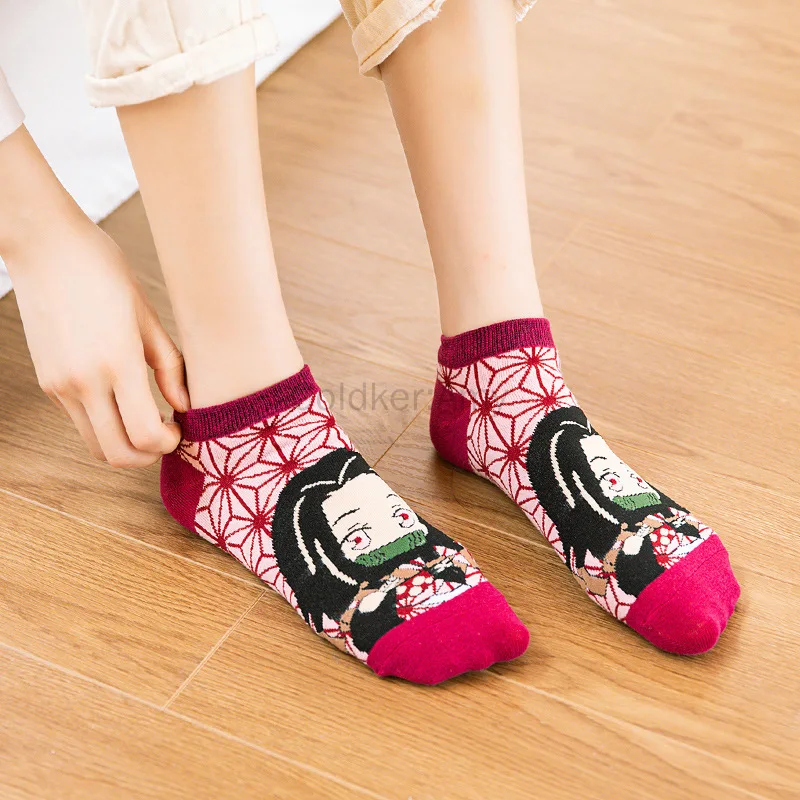 유니섹스 성인 키즈 애니메이션 양말 짧은 양말 코스프레 만화 애니메이션 액세서리 Kamado Tanjirou Kamado Nezuko Cotton Socks