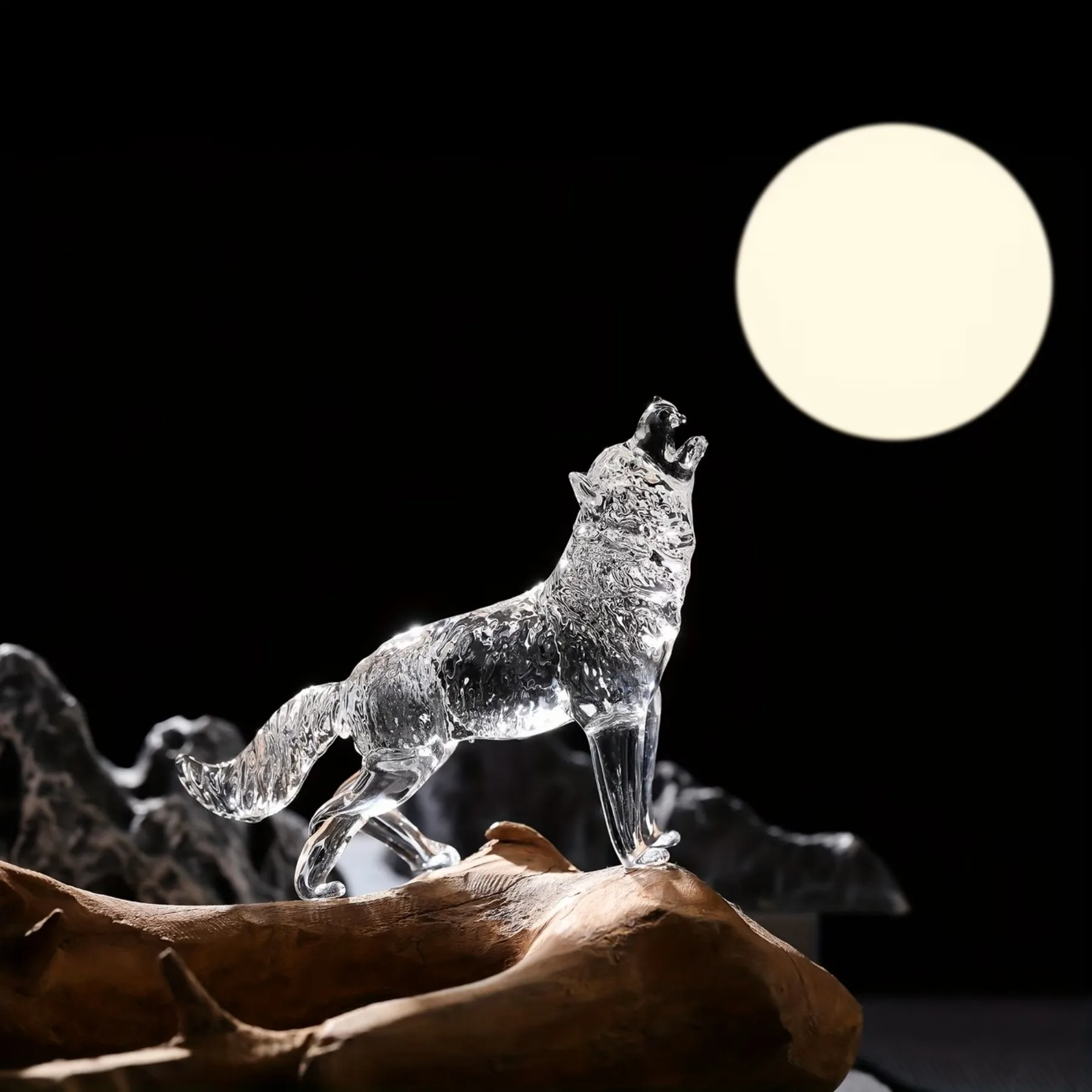 Crystal Howling Wolf Figurine - Leadership & Strength, Home/Office Decor, Indoor/Outdoor, Xmas/Halloween/Easter Gift