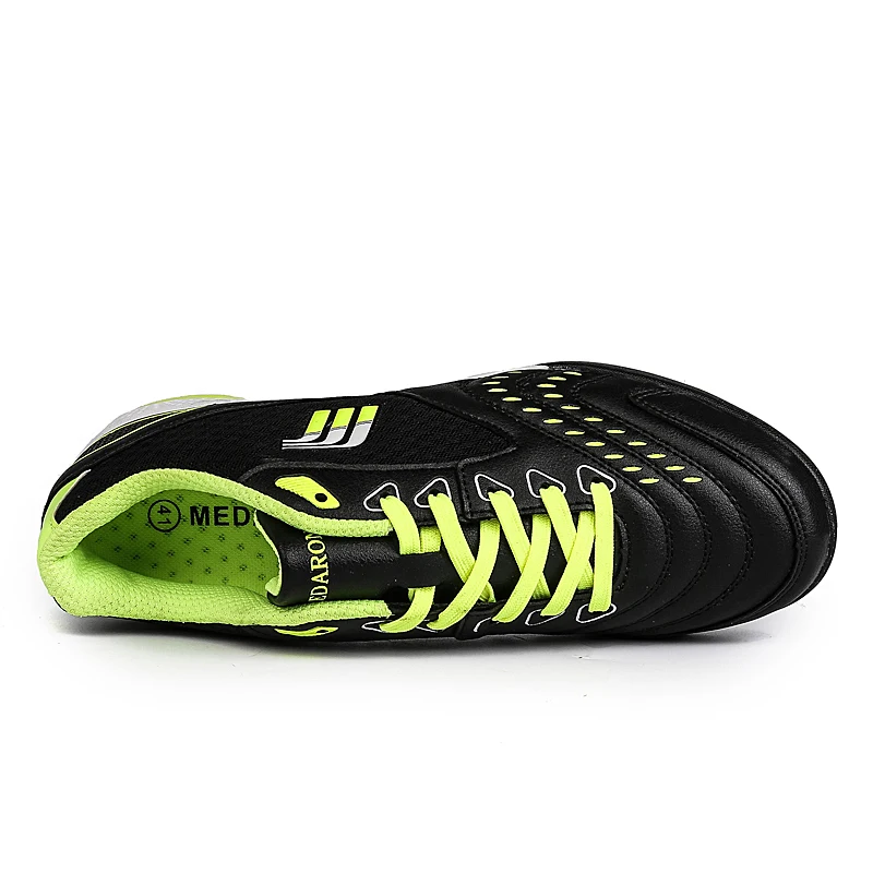 Flat Football Shoes Men Indoor Turf Football Kids Training Lace Up Size 36-45 Soccer Sneakers Training Football Sneakers