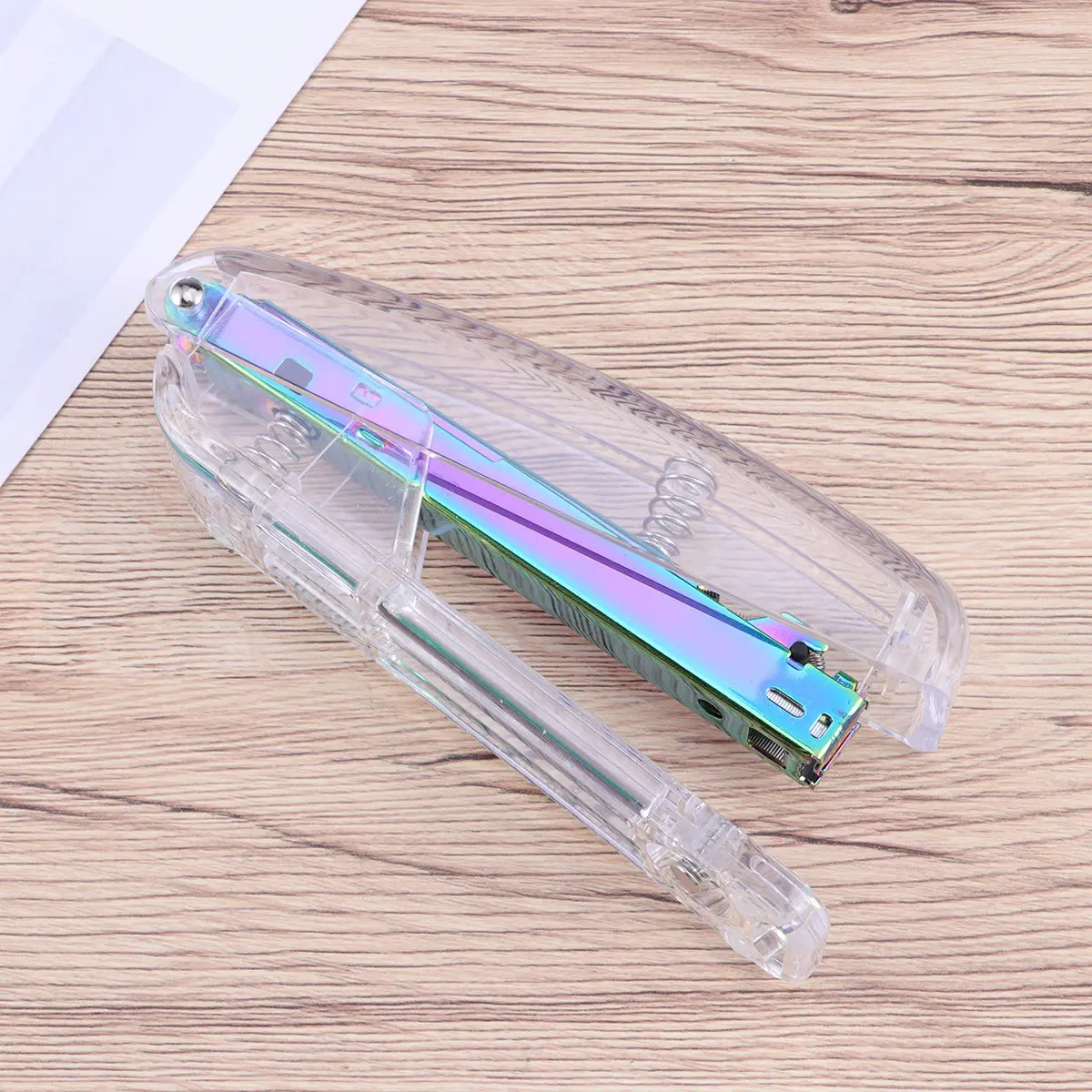 

Степлер настольный, классический современный дизайн, гладкие блестящие края, прозрачный, цветной, для офиса, школы, дома, 1 коробка