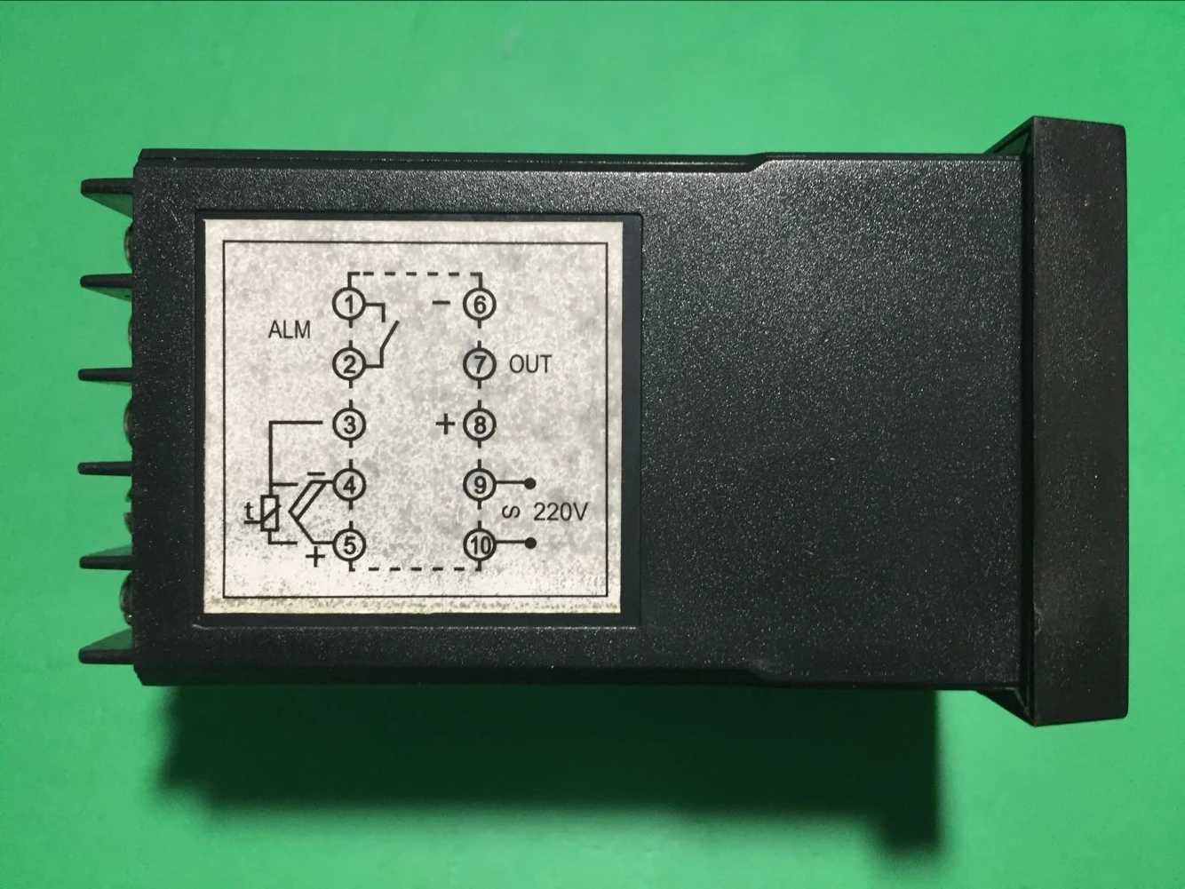 XMTG-4411V-Y Shanghai Yatai Temperature Controller XMTG-4000 Intelligent Temperature Controller XMTG-4411V-Z Table