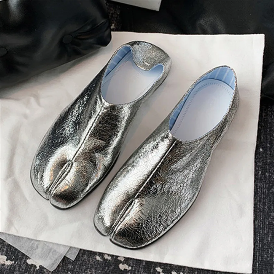 

Silver Tabi Split Toe Women Flats Designer Lazy Slippers Ladies Slip-on Loafers Comfort Moccasins 2024 New Casual Flat Footwear