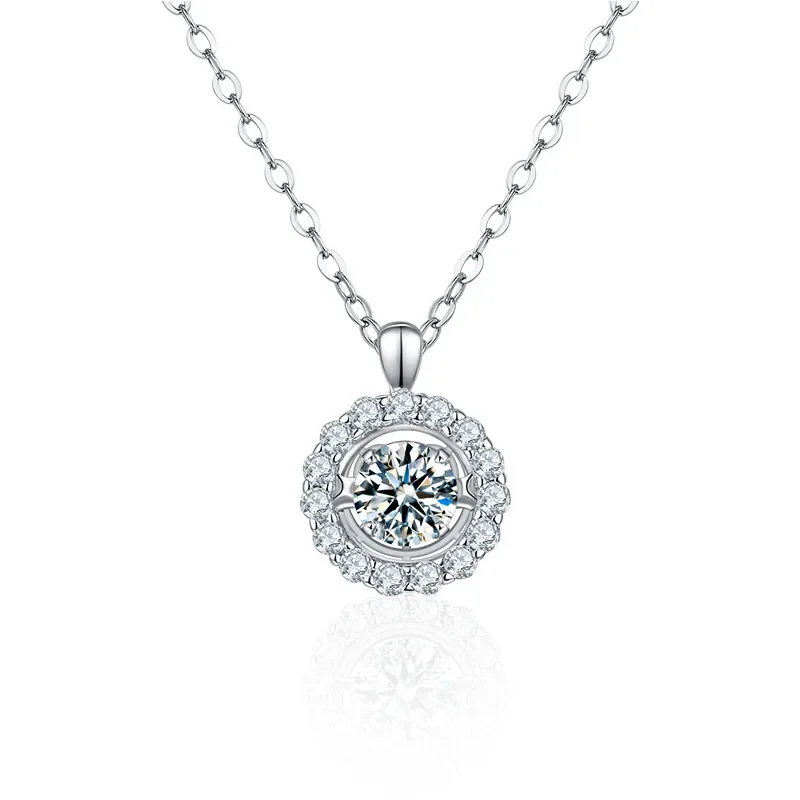 

18K gold three-second heart necklace, women's high-end niche light luxury moissanite smart pendant