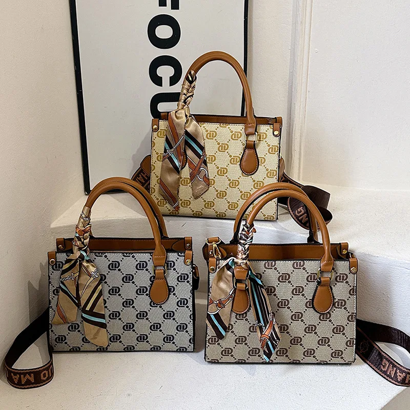 

2025 Stylish Printed Tote Bag for Women - Fashionable Wide Strap Shoulder Bag, Versatile Crossbody Commuter Purse