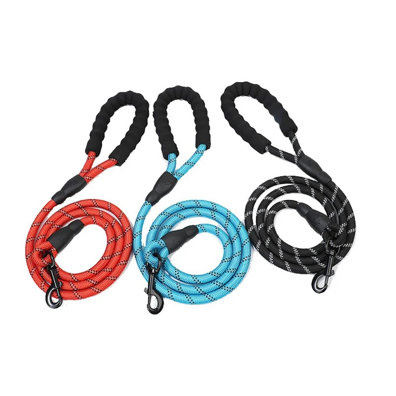 Hot pet products pvc reflective nylon round dog leash medium and large dog pet leash