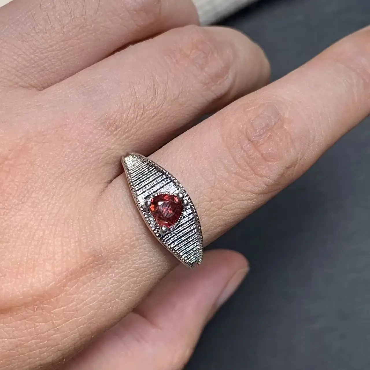 Vintage Natural Garnet Ring Stone Female Handmade Rings Jewelry for Women Gift