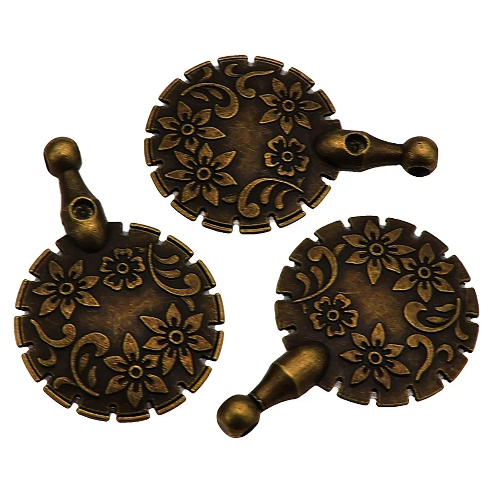 

Vintage Metal Yarn Thread Cutter Antique Bronze Sewing Pendant Tailor Scissors DIY Craft Tools