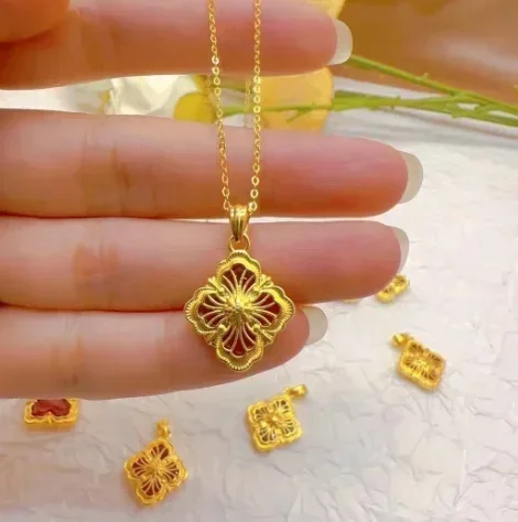 

18k gold flower pendants for women red agate pendant au750 jewelry
