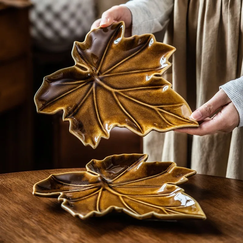 Irregular Maple Leaf Shape Ceramic Plate Decorative Serving Dish for Hotel Home Use Creative Fruit Plate Tableware
