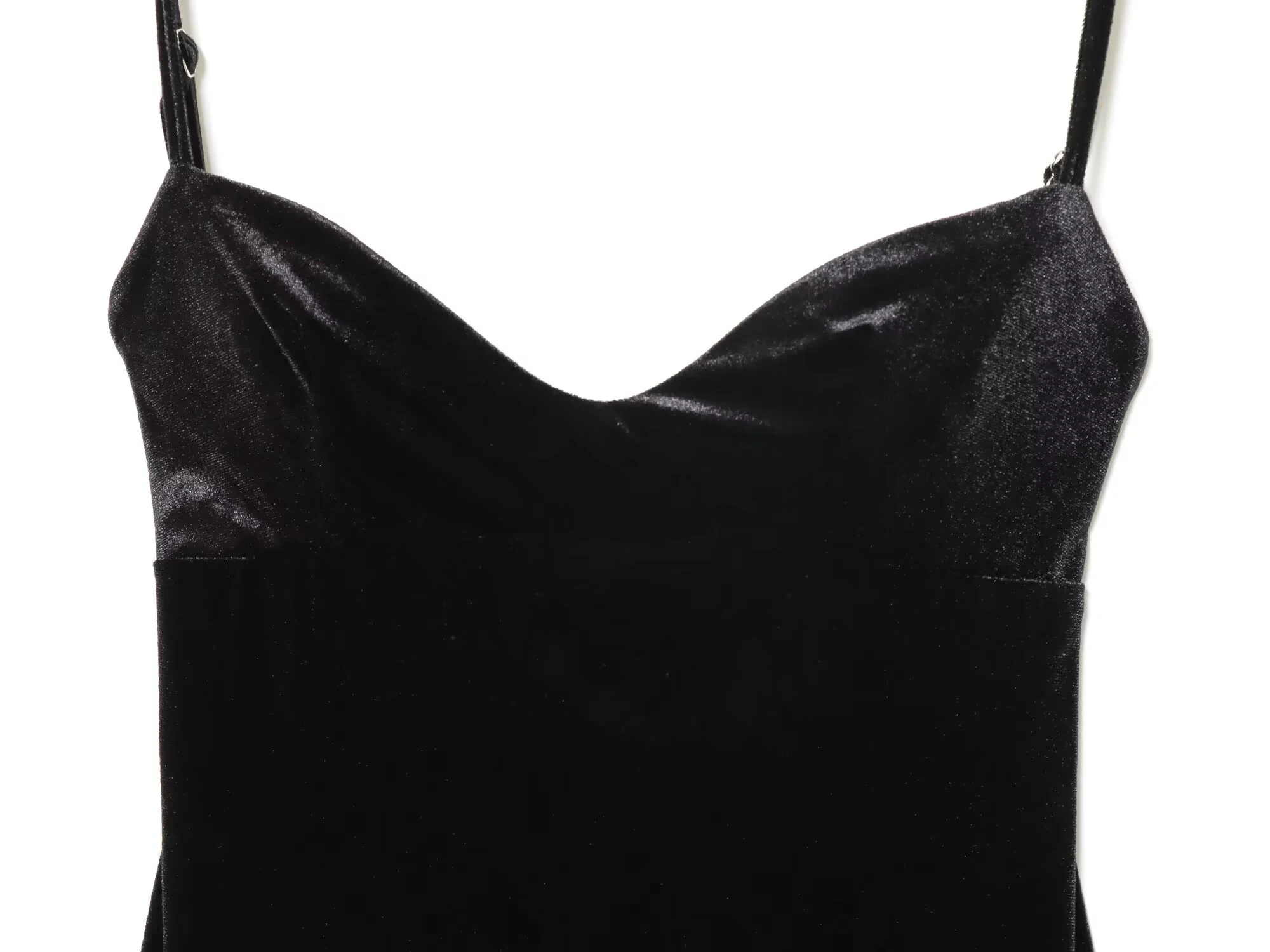 Europäischer und amerikanischer Stil 2025, Winter, neues Damen-Straps-MIDI-Kleid aus vielseitiger Samt und Spitze