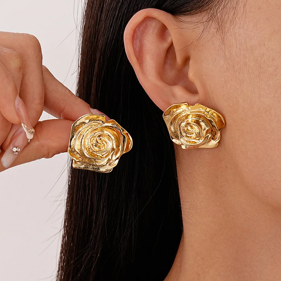 Glossy, Rose Flowers, Earrings Fashion Versatile Temperament Superior Commuter Earrings Women