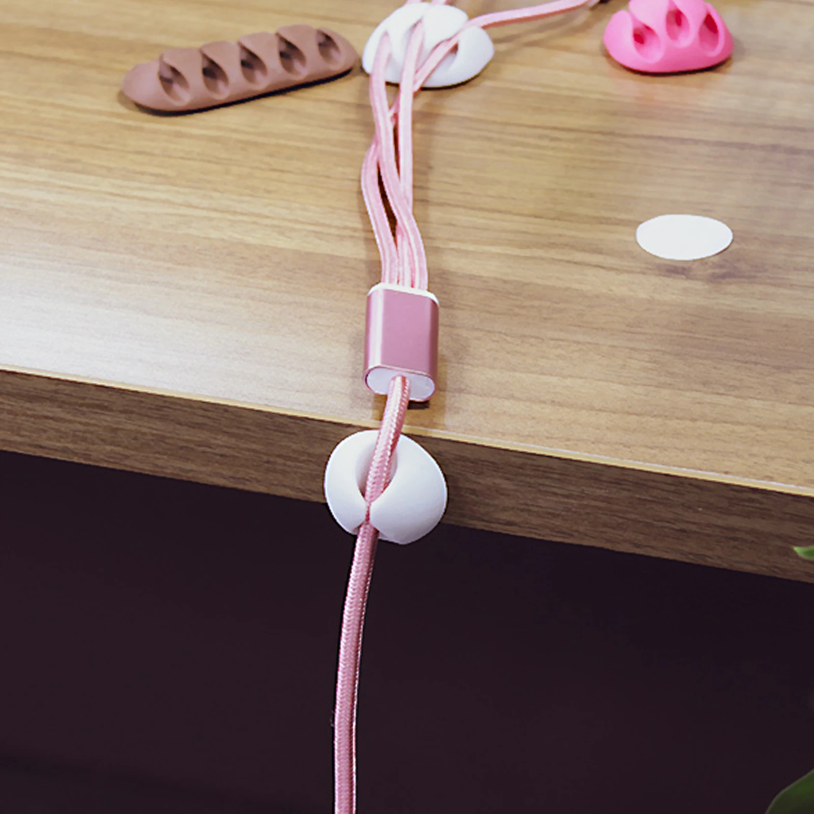 

Wire Organizer Clips Set High Quality Tpr Durable Cord Holder For Desk Wall Table Black Cable Management Clip Cord Retainer