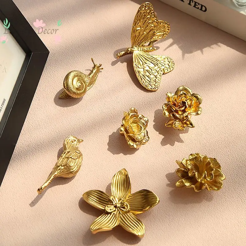 French Flower Drawer Cabinet Door Metal Brass Handle Simple Cabinet Door Drawer Handle