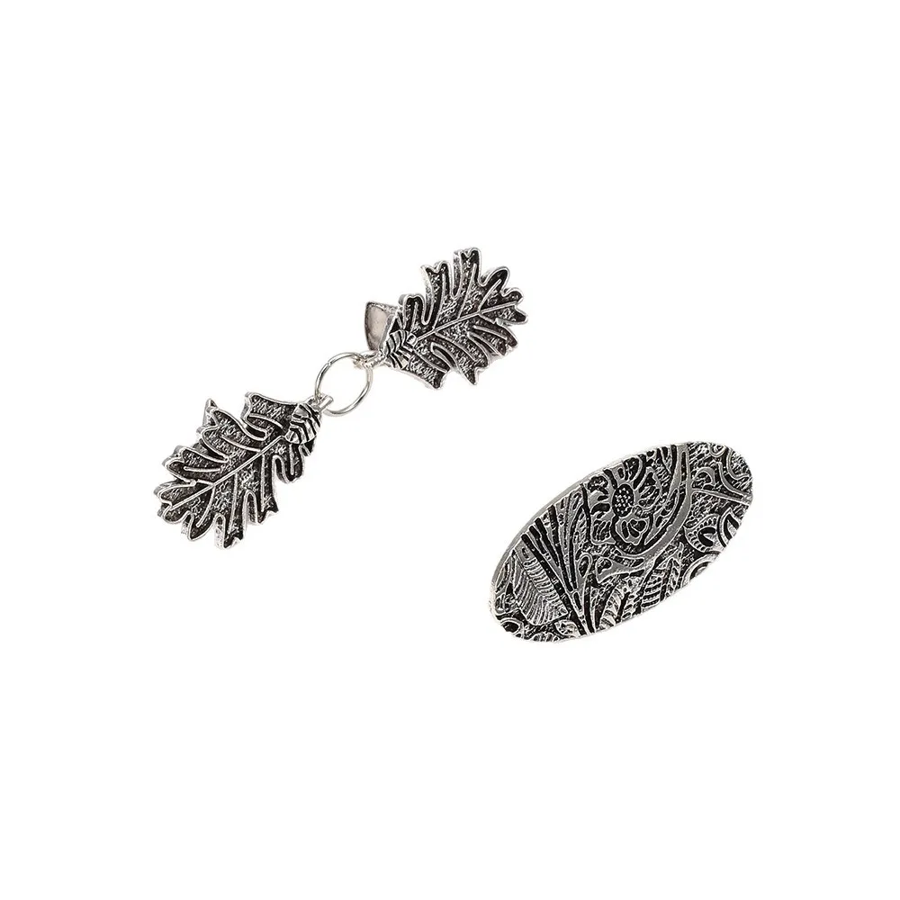 2025 The New Hot-selling Collar Clip Retro 2-piece Set Brooch Trend Shawl Silk Scarf Buckle Accessories Personality