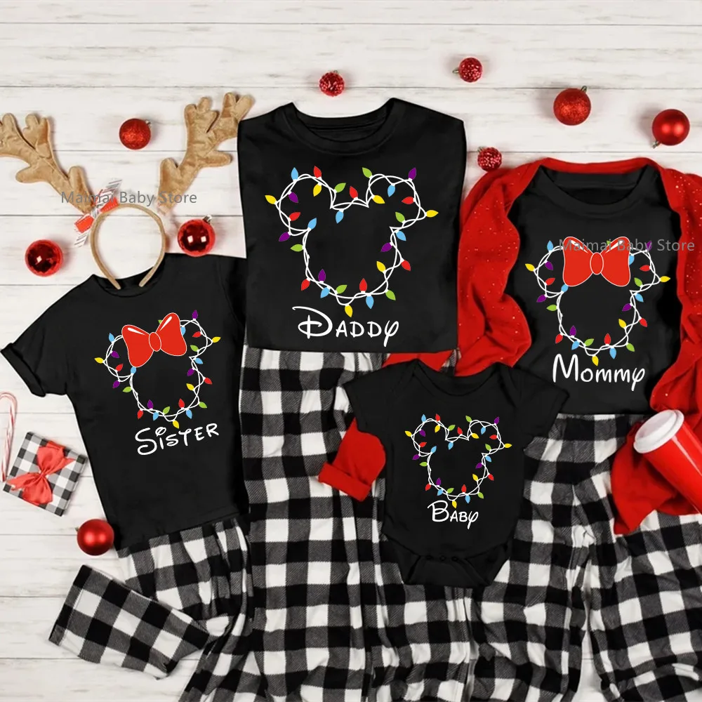 Mickey Minnie Head Print Family Christmas Shirts Dad Mom Brother Sister Tshirt Baby Romper Matching Disneyland Xmas Trip Outfits