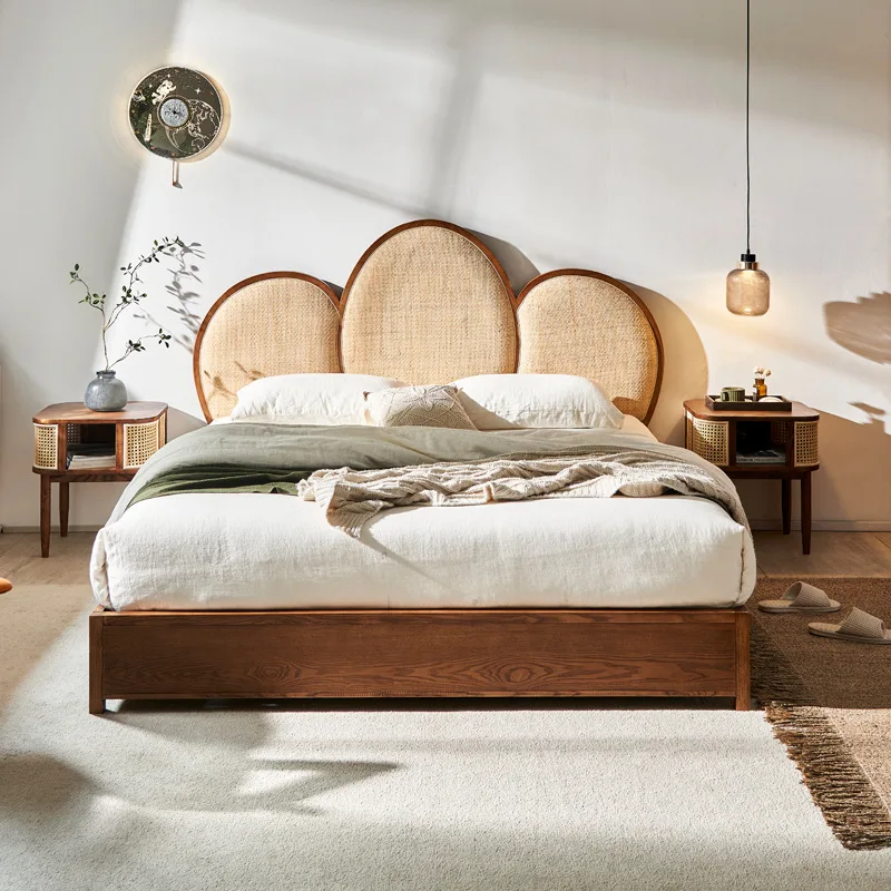 

Customizable wabi-sabi rattan bed