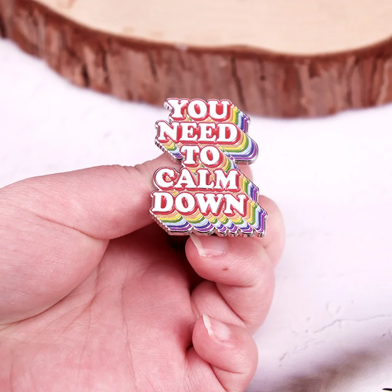 بروش فخر بقوس قزح من المينا ، بروش Lgbt ، دبوس مضحك ، إكسسوارات ديكورية ، تحتاج إلى الهدوء