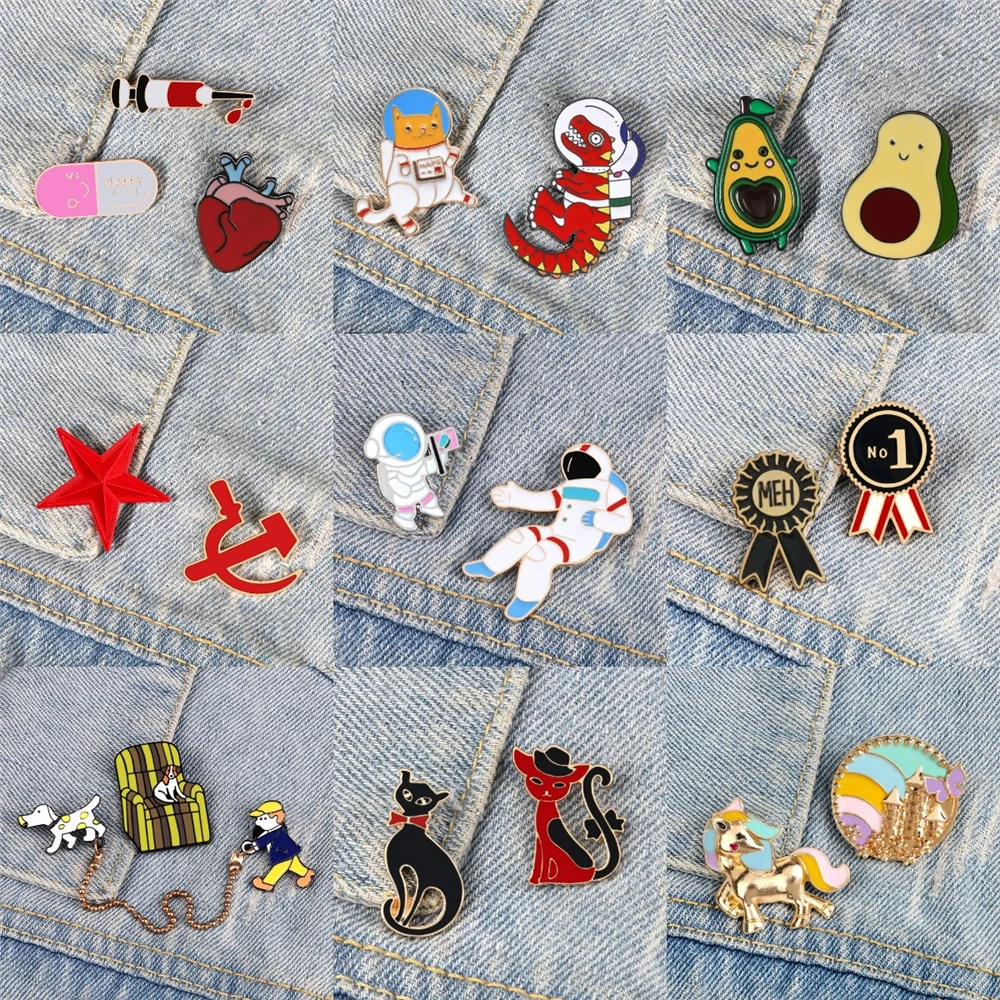 2-3PCS Cartoon Brooch Set Animal Cats Dog Astronaut Heart Enamel Pins Pill Medical Needle Avocado Badge Doctor Bag Jewelry Gifts