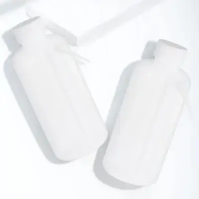 

2Pcs Plastic Wash Bottles Portable Wide Mouth Squeeze Bottles Flexible Stress-Resistant for Tattoo Lab Watering