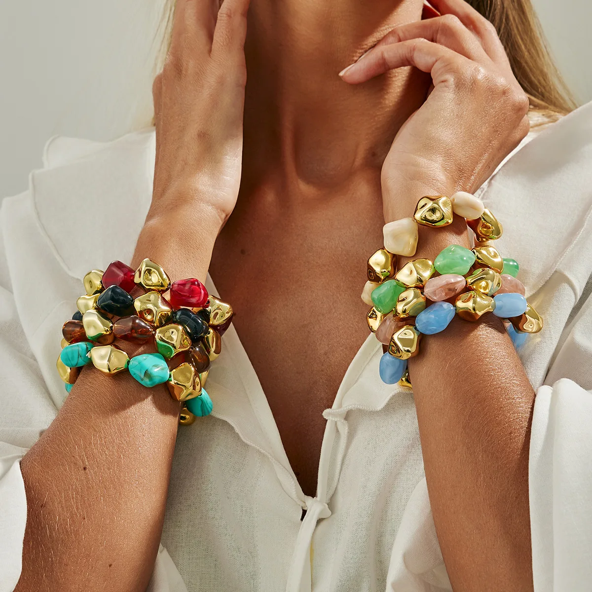 Choker Necklace French Short Irregular Beaded Caramel Bright Resin Lightweight Collarbone Jewelry for Women Daily