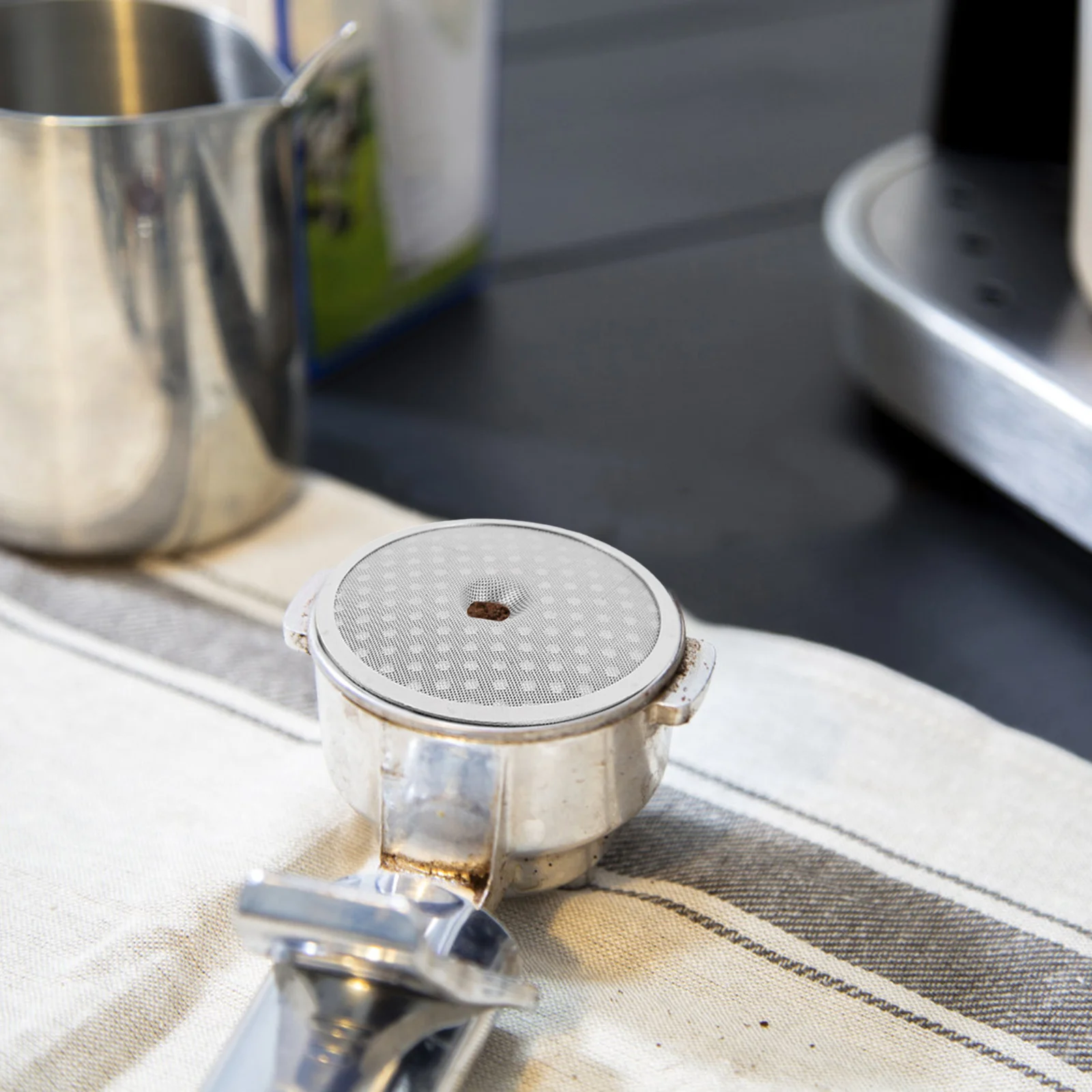 

2pcs Stainless Steel Coffee Disk: Reusable Espresso Puck Screen For Portafilter Filter Basket Strainer, Coffee Machine Filter