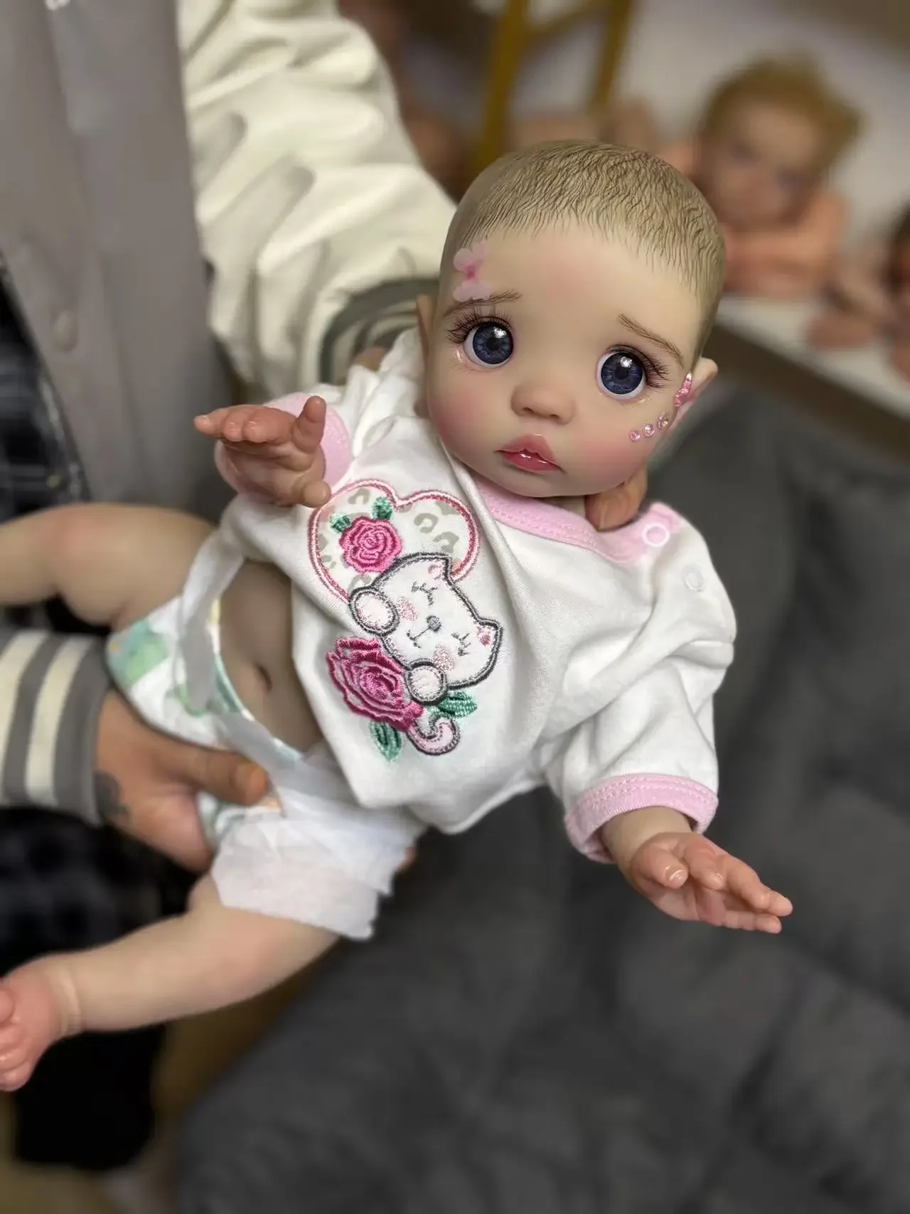 스토어 맞춤 제작 한정판 16인치 리본 베이비 피카 페인팅된 머리 이미 완성된 인형 실제 사진 크리스마스 선물