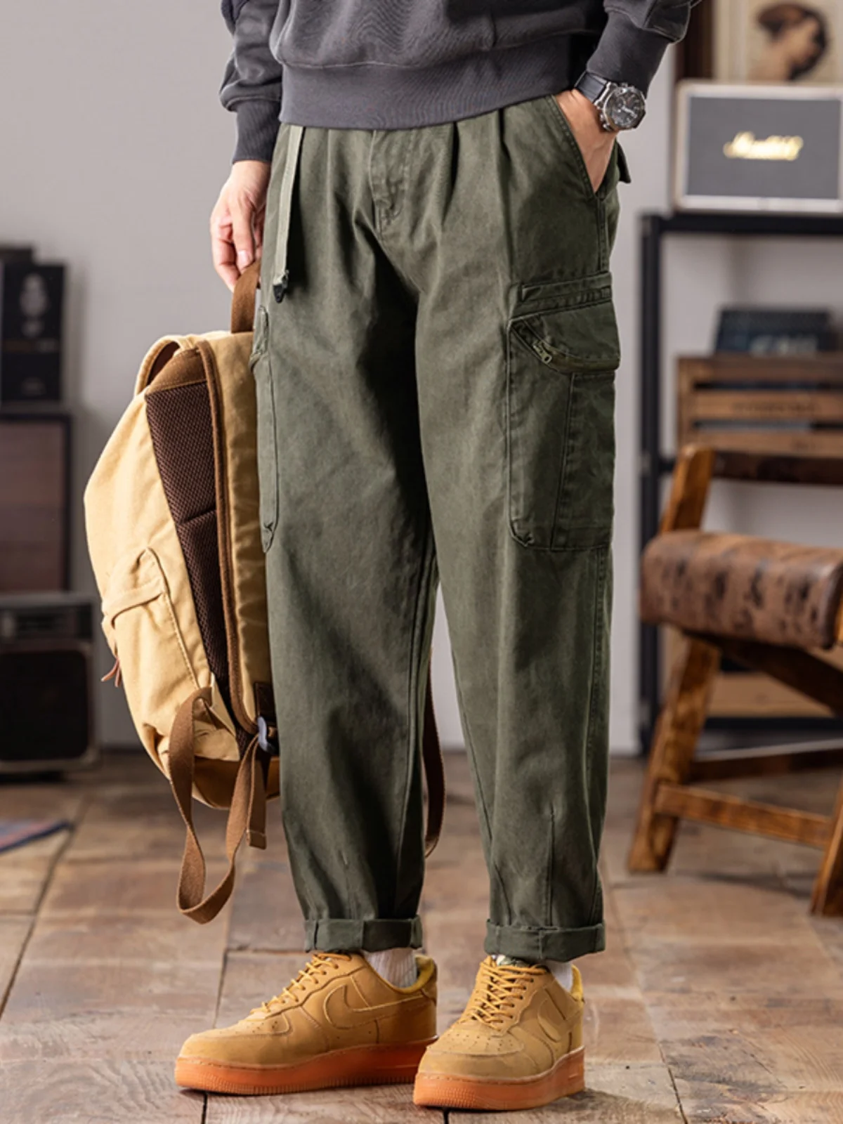 

American Style Men's Workwear Pants Heavyweight Retro Casual Wide Leg Loose Fit Long Trousers with Big Pockets Youth Fashion