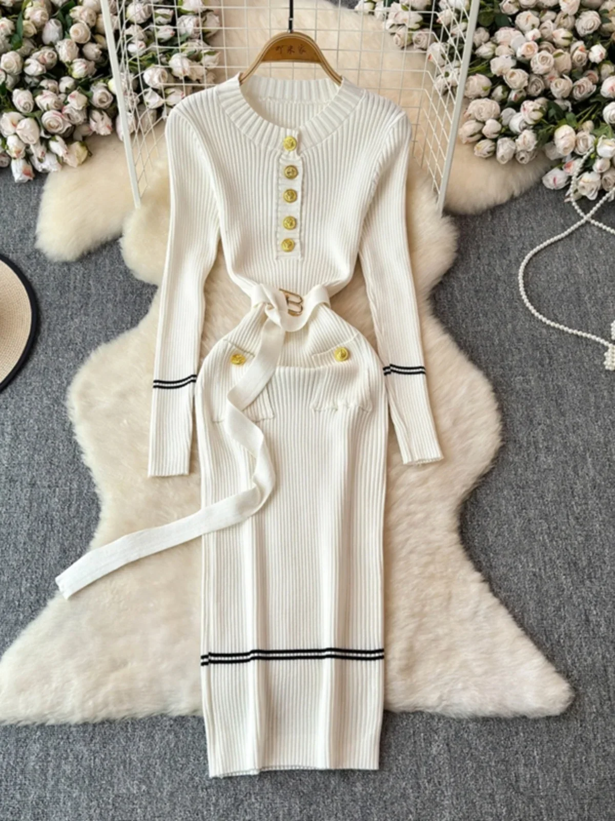 Foamlina outono e inverno tripulação pescoço engrossado vestidos de malha cinto fino hip envoltório inferior camisola vestido para mulher 2025