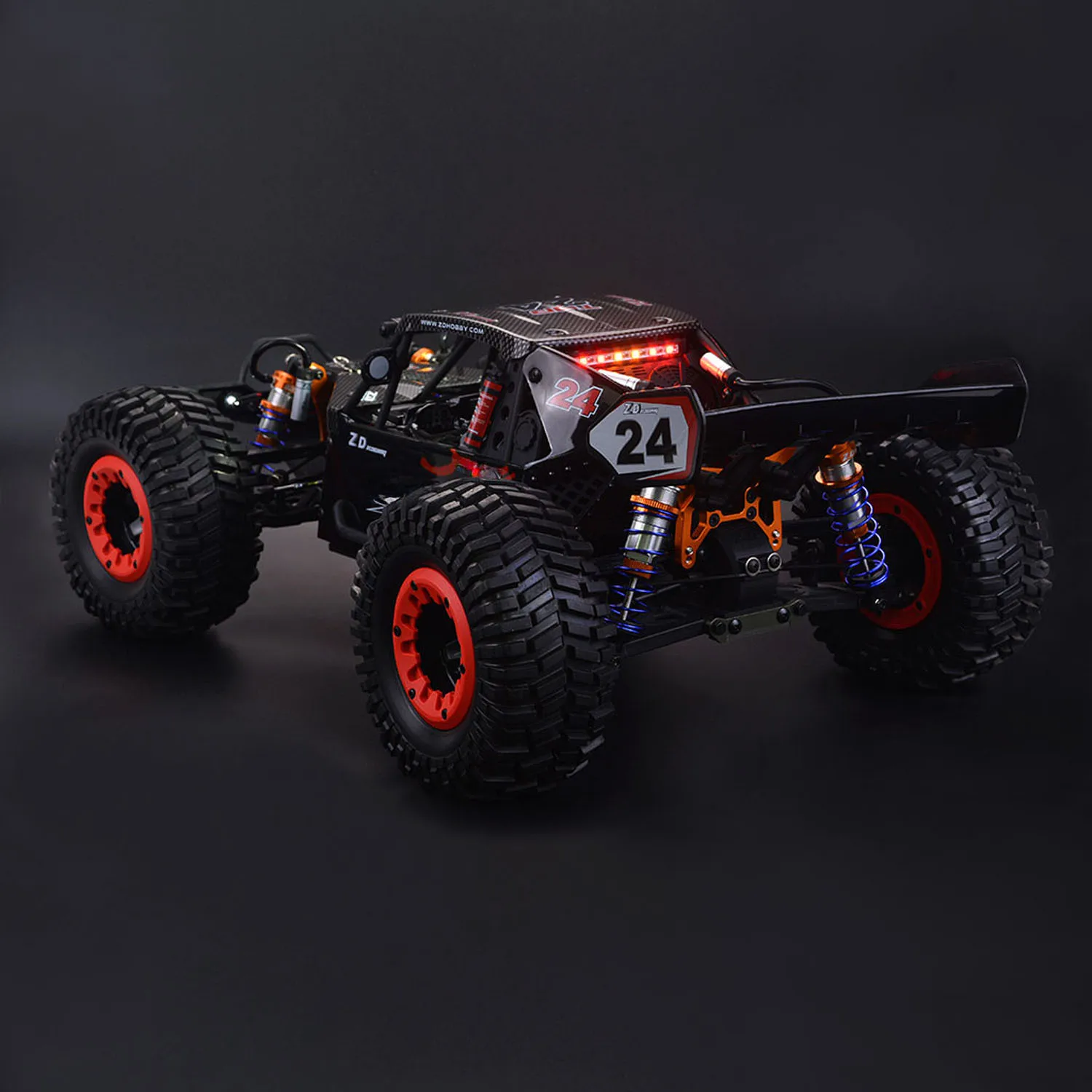

ZD RC Racing Cars 1/10 DBX 102 Remote Control Off Road Car CNC Metal Gears 3660 Brushless Motor 80A 9KG Servo 4CH Radio System