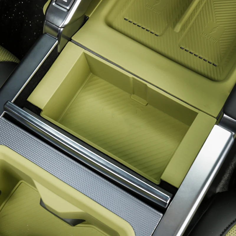 

For M-HERO 2 M-HERO 817 2025 2026 Central Control Storage Box Pad Modified Interior Special Accessory