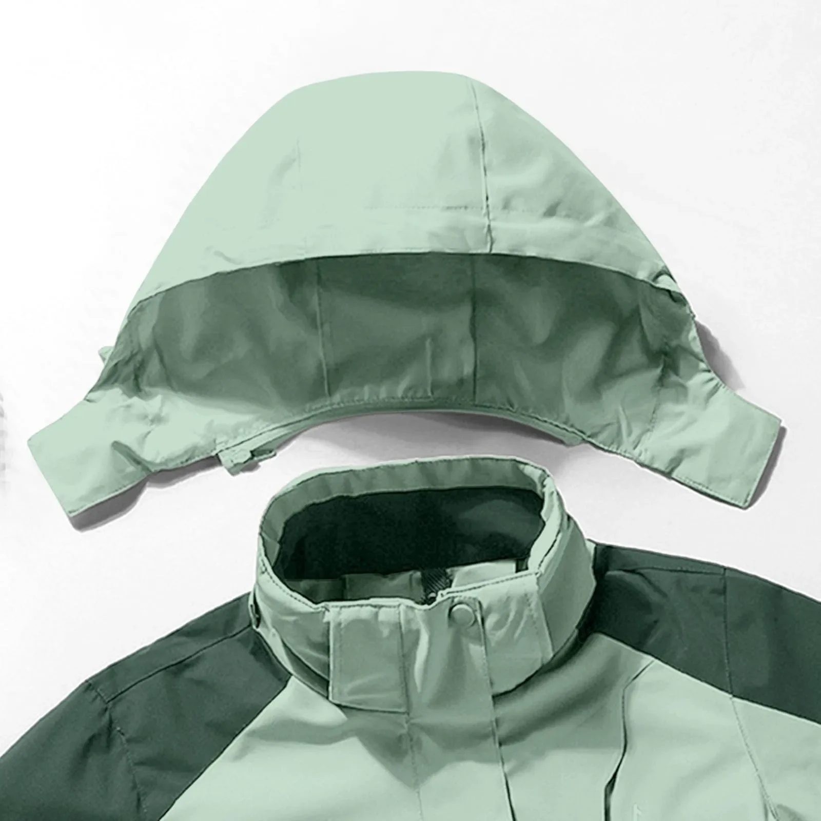 Veste de randonnée femme illustration