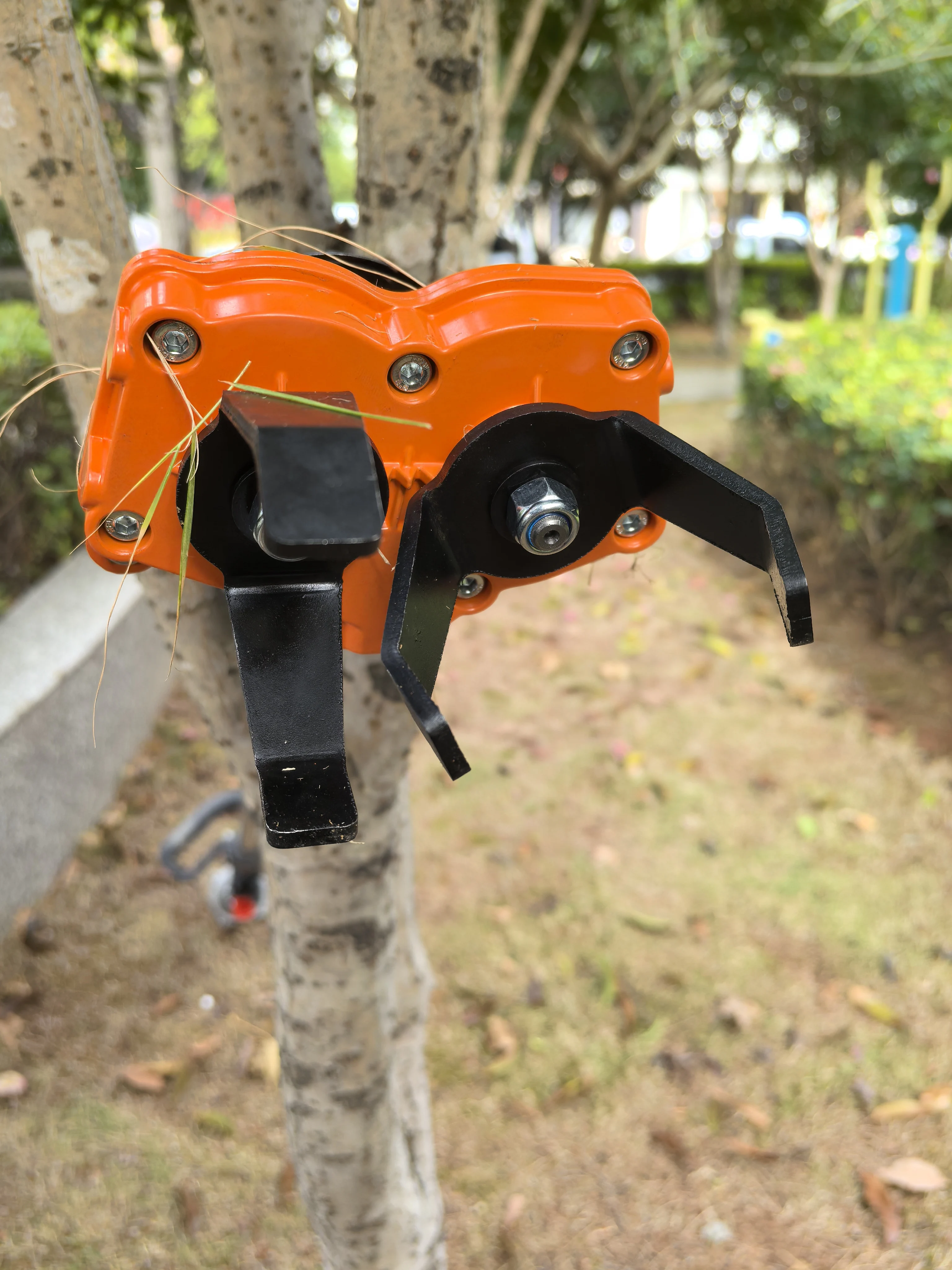 

2025 MK2 Rotary Hoe 2 Tooth Blade Brush Cutter Cultivate Peppers Universal Head Gardening Tool Mini Tiller Soil Braker
