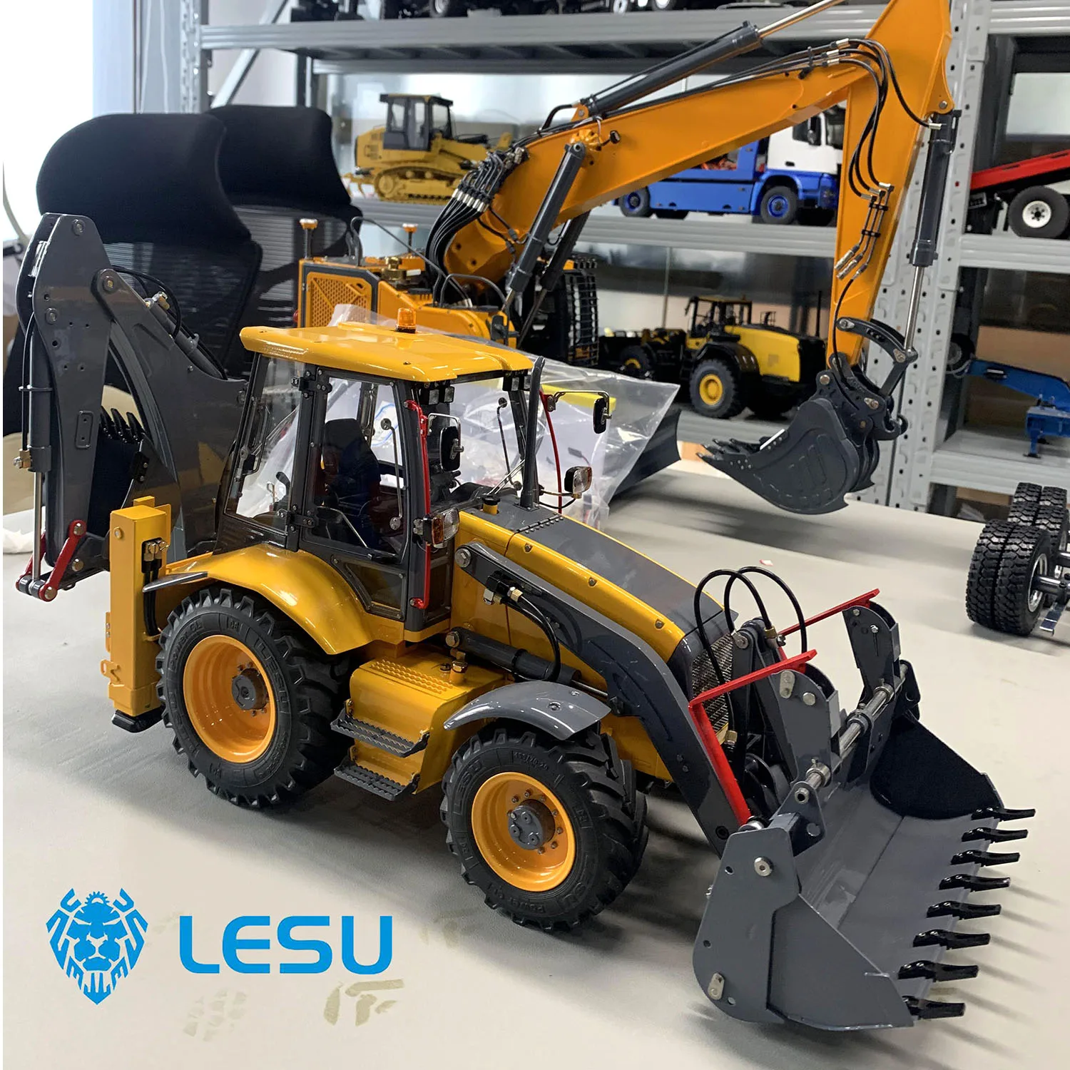 LESU 1/14 Metal Hydraulic RC Backhoe Loader Multifunctional AOUE BL71 Yellow Radio Control Digger Adult Outdoor Toys