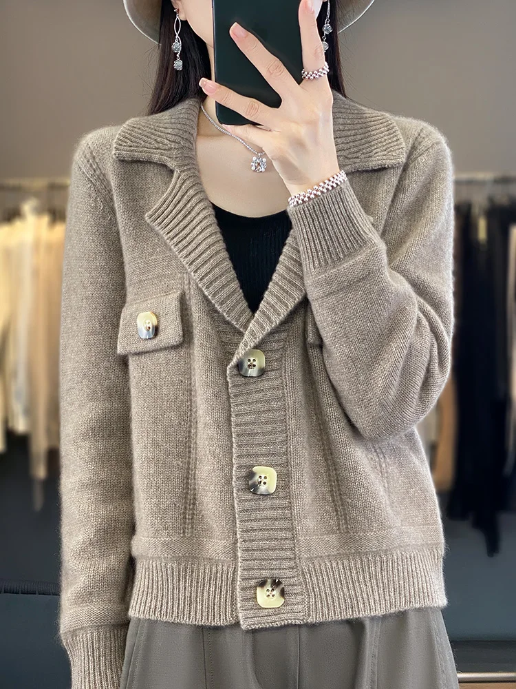 Fashionable slimming and stylish lapel, 100% pure wool cardigan, women\'s 2024 spring new external short sweater jacket